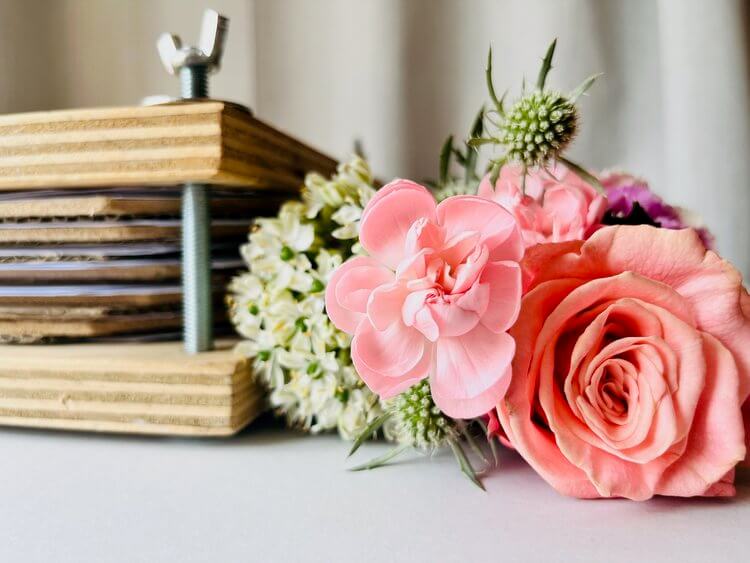 banner cho thương hiệu tranh hoa ép khô Bloom Memory